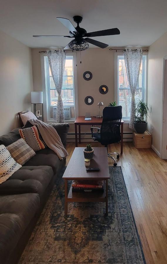 Bright & Cozy East Williamsburg 2 Bedroom New York Bagian luar foto